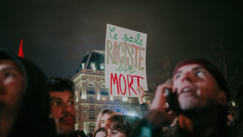 Arestari la Lyon, dupa o manifestatie antifascista de bucurie pentru moartea lui Jean-Marie Le Pen, sarbatorita in orase din Franta Imagine