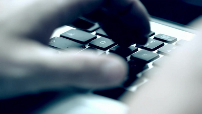 Armata britanica va trimite hackerii pe urma lui Putin. „Tastatura a devenit o arma de razboi” Imagine