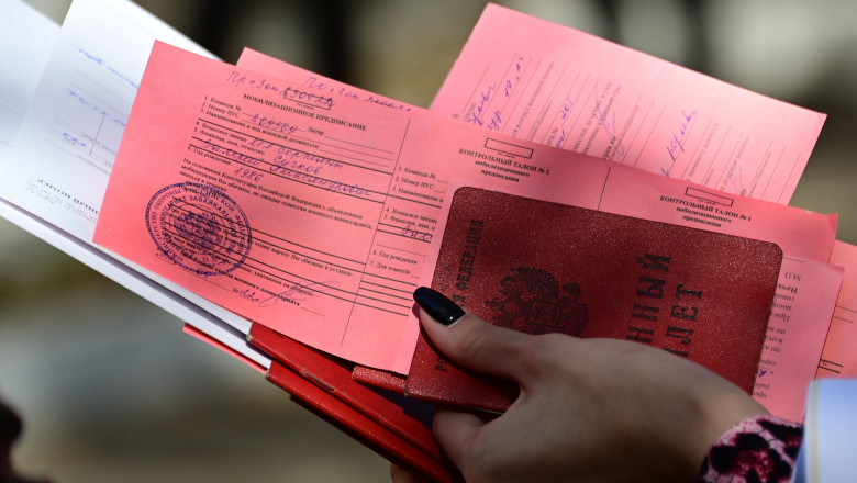 Armata rusa a inceput deja sa emita ordine de incorporare barbatilor aflati in zonele ocupate din Herson si Zaporojie Imagine