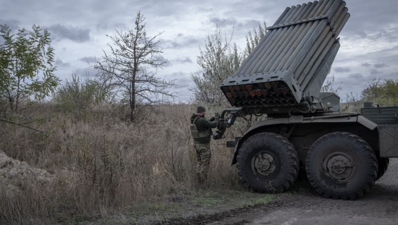 Armata ucraineana a respins 59 de atacuri rusesti. Situatia in estul si sudul Ucrainei este „dificila” Imagine