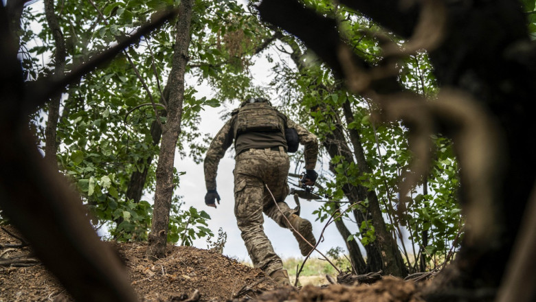 Armata ucraineana, tot mai epuizata. Rusia cucereste alte doua sate in Donetk si se apropie de orasul-strategic Pokrovsk Imagine