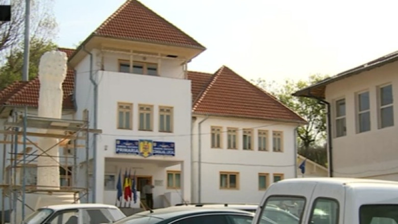 Arta moderna provoaca nedumeriri la Maciuca Imagine