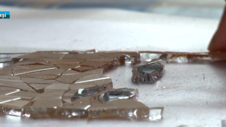 Arta mozaicului, o afacere de familie. Metrul patrat de mozaic poate ajunge si la 1.000 de euro Imagine