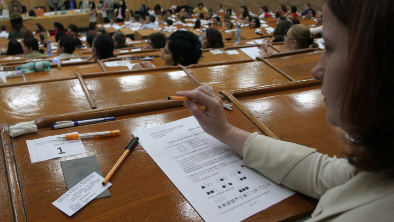 ASE renunta la examen dupa esecul de la admiterea 2013 Imagine