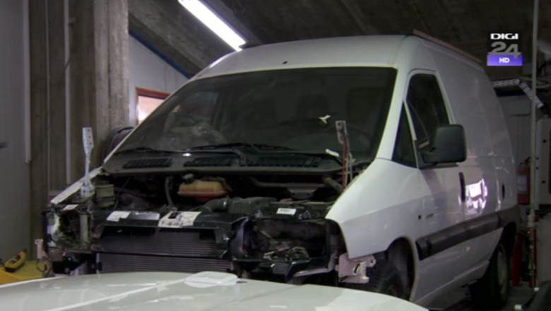 Asigurarile RCA s-ar putea scumpi daca se decide infiintarea unui corp de experti pentru evaluarea daunelor Imagine