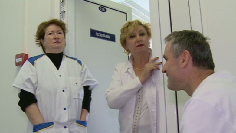 Asistenti medicali reangajati Imagine