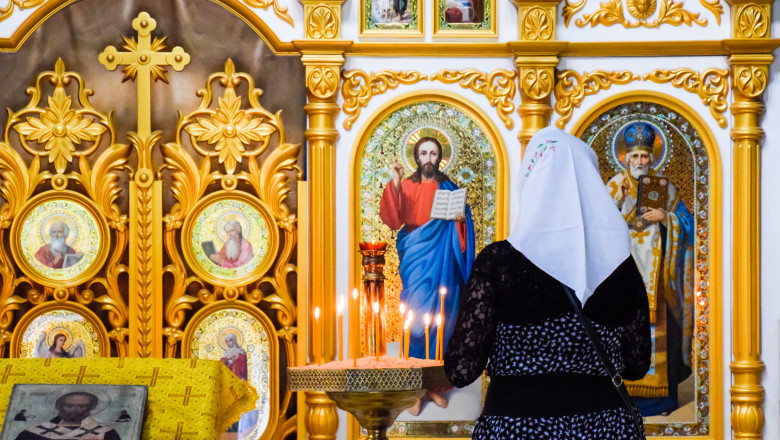 Astazi este Sfantul Nicolae. Ce reprezinta sarbatoarea trecuta cu cruce rosie in calendarul ortodox. Este zi cu dezlegare la peste Imagine