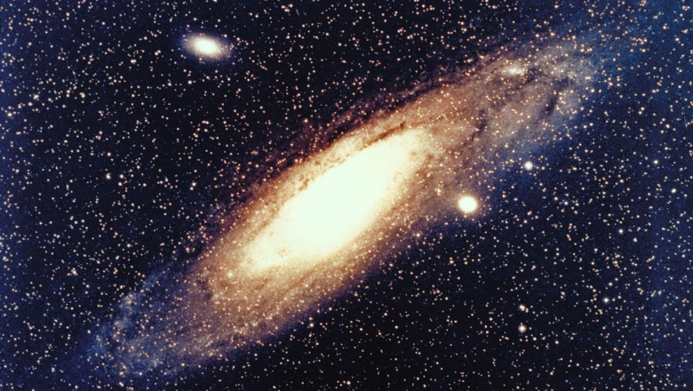 Astronomii chinezi au calculat cu cea mai mare precizie de pana acum cat cantareste galaxia Andromeda Imagine
