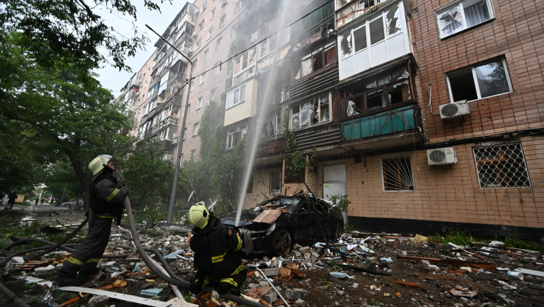 Atac al rusilor in Harkov: cel putin 11 oameni au fost raniti Imagine