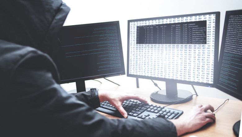 Atac cibernetic in Marea Britanie: O agentie guvernamentala acuza furtul unei cantitati „semnificative” de date personale Imagine