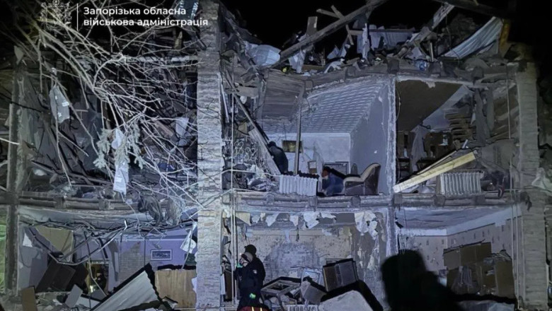 Atac cu drone rusesti in Zaporojie: patru raniti. Mai multe locuinte si o gradinita au fost distruse in urma bombardamentelor Imagine