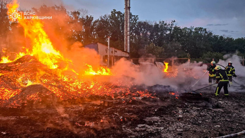 Atac masiv al Rusiei asupra Ucrainei: Moscova afirma ca a lovit 10 instalatii militare la Kiev. Zelenski cere ajutor urgent Imagine