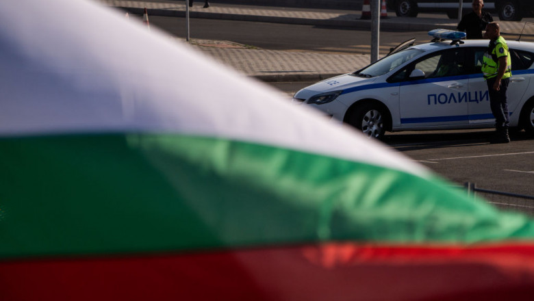 Atentat cu bomba asupra coloanei oficiale a procurorului general al Bulgariei. Asasinii au folosit 3 kilograme de explozibil Imagine