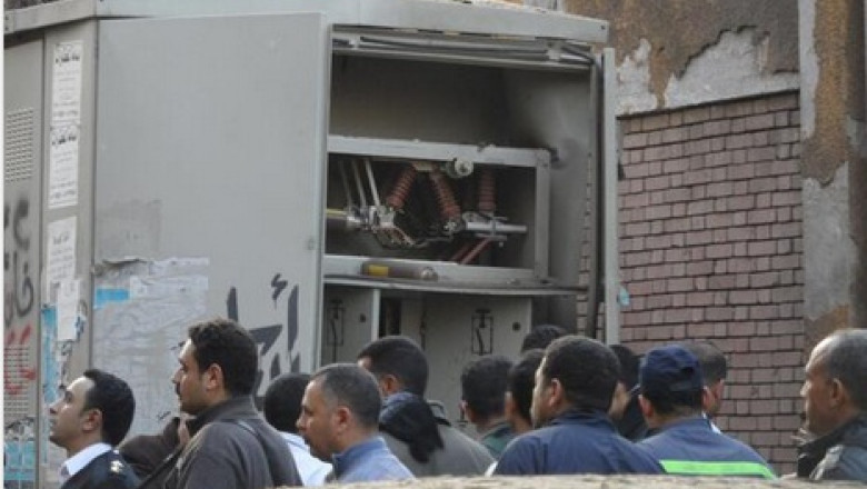 Atentate in serie in statii de metrou din Cairo Imagine