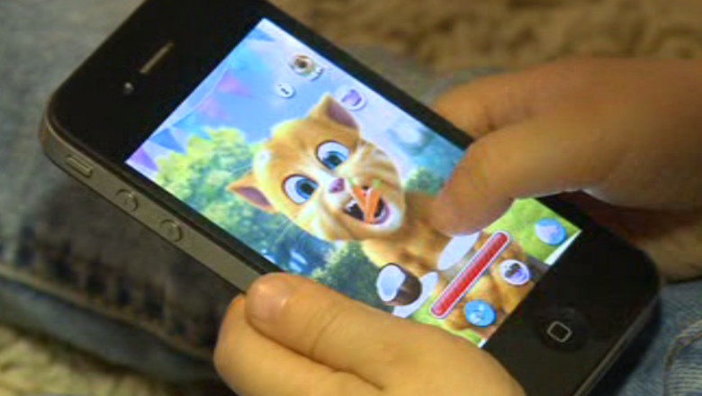 Atentie parinti! Gadgeturile sunt periculoase pentru copii Imagine