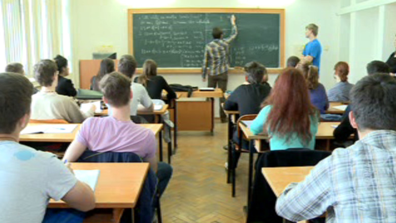 Atrag studenti, prin meditatii gratuite Imagine