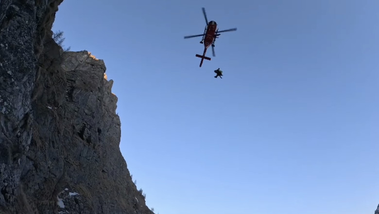 „Au avut mare noroc”. Doi turisti din Capitala, salvati dupa ce au cazut 100 de metri intr-o rapa din Masivul Caraiman