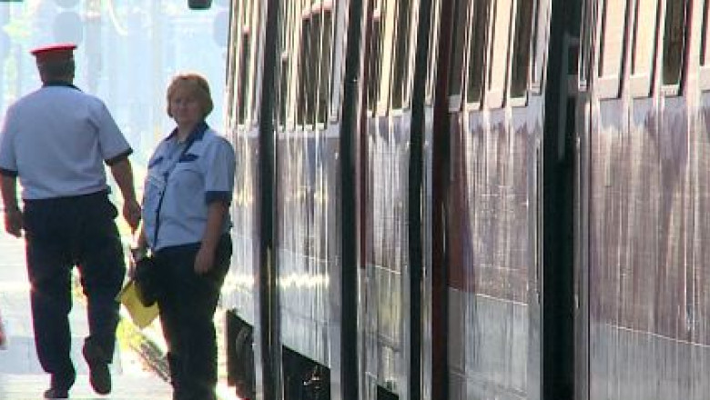 Au falsificat bilete CFR Imagine