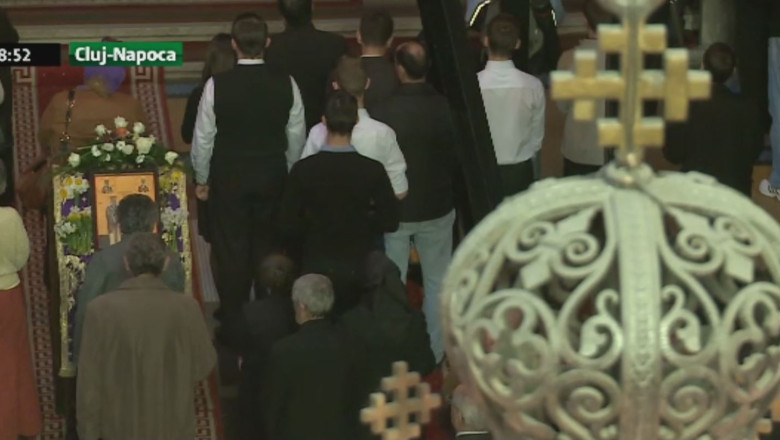 Au furat obiecte bisericesti de 5.000 de euro Imagine