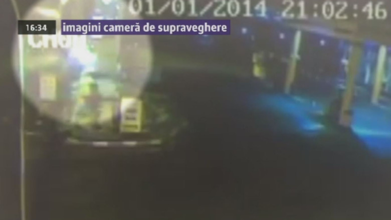 Au intrat cu masina in stalp Imagine