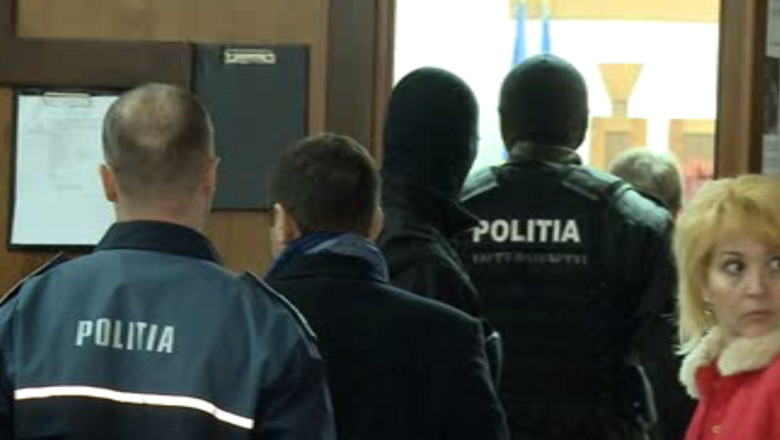 Au primit cadoul dorit de Craciun: 15 vamesi de la Albita au fost eliberati de judecatori  Imagine