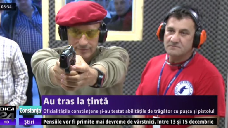 Au tras la tinta. Oficialitatile constantene si-au testat abilitatile de tragator cu pusca si pistolul Imagine