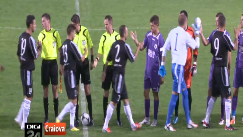 Au tras tare pentru calificare. Fotbalistii de la FC Universitatea au obtinut calificarea in etapa a cincea a Cupei Romaniei Imagine