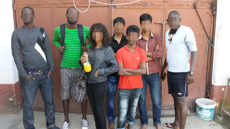 Au venit de la mii de kilometri: drumul lor s-a frant brusc la granita Romaniei Imagine