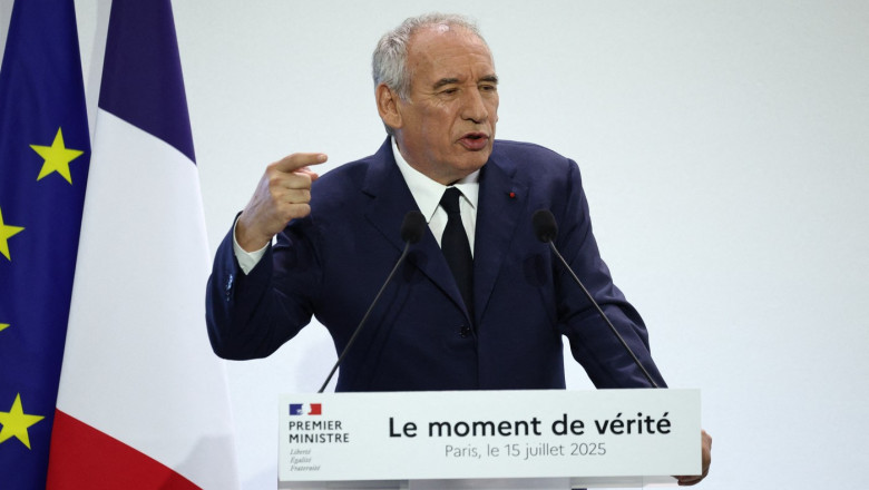 Austeritate in Franta: Cum vrea premierul Bayrou sa reduca deficitul bugetar si sa evite o motiune de cenzura Imagine