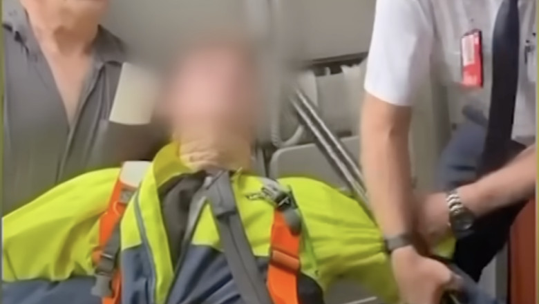 Australia: un adolescent s-a urcat intr-un avion cu o pusca si cu munitie, dar a fost imobilizat de pasageri Imagine