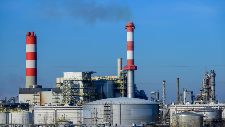 Austria a expulzat un diplomat rus acuzat de spionaj la o companie petroliera prezenta si pe piata din Romania Imagine