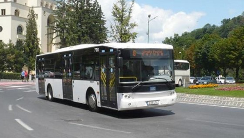 Autobuze cu program prelungit  Imagine