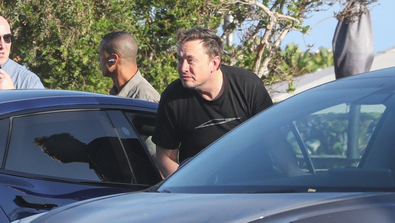 Autoritatile americane cer sanctionarea lui Elon Musk in dosarul preluarii Twitter. „Miroase a joc” Imagine