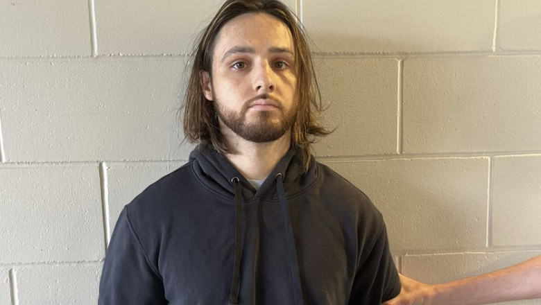 Autoritatile din SUA au arestat un suspect in ancheta privind incendiile din ianuarie care au ucis 31 de oameni in Los Angeles Imagine