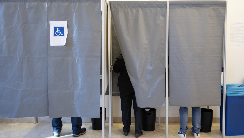 Autoritatile franceze, cu ochii pe finantarea candidatilor de la alegerile municipale. Temeri privind „ingerinte straine” Imagine