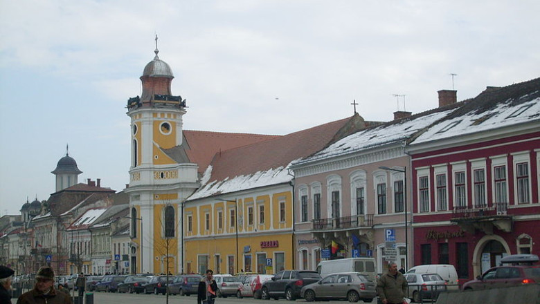 Autoritatile locale cheltuie milioane de lei pentru refacerea unor studii de fezabilitate vechi de ani de zile Imagine