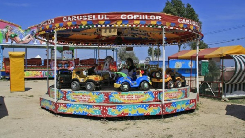 Autorizatiile de functionare a parcurilor de distractie se obtin foarte usor Imagine