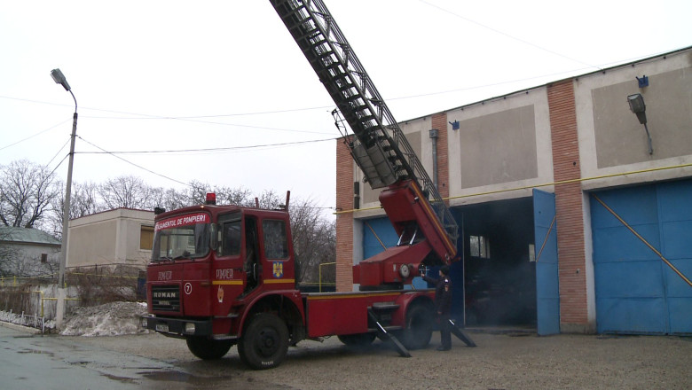 Autospeciale cu o vechime de 30 de ani Imagine