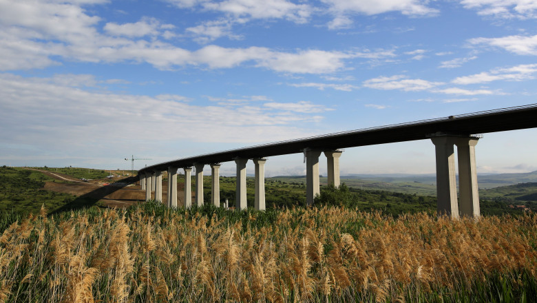 Autostrazi putine, facute in ritm de melc si mai scumpe ca ale vecinilor. Ce promit autoritatile Imagine