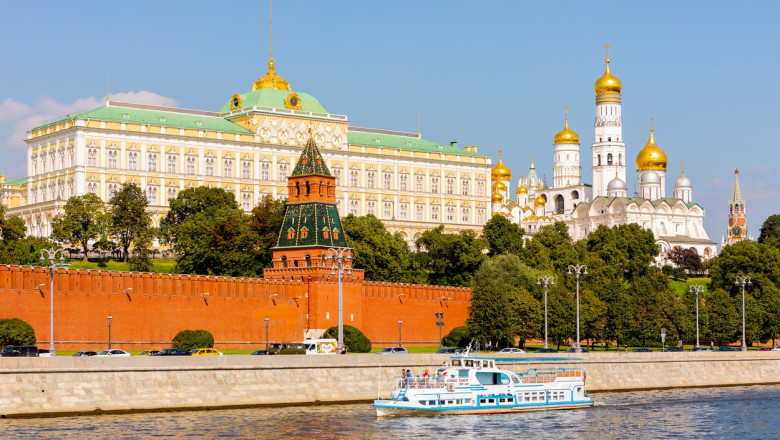 Avertisment al economistilor pro-Kremlin: Economia Rusiei se asteapta la „un val de falimente” in acest an Imagine