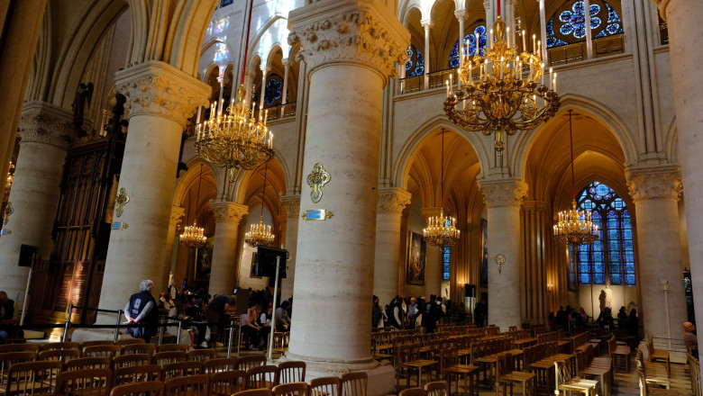 Avertisment de atentat la Notre-Dame: „Vor face un macel. Nu deschideti catedrala”. Scrisoare anonima descoperita in cladire Imagine