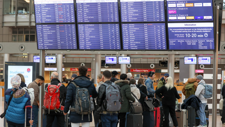 Avertizare de calatorie pentru romanii care merg in Germania: zboruri anulate sau intarziate Imagine