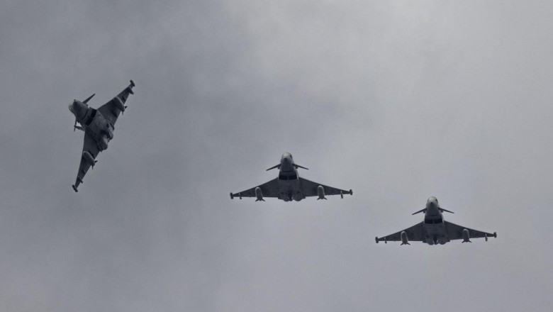 Avioane Typhoon stationate in Romania au participat la doborarea dronelor iraniene Imagine