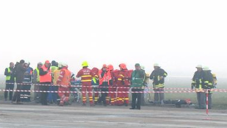 Avion de mici dimensiuni prabusit la Tirgu Mures Imagine