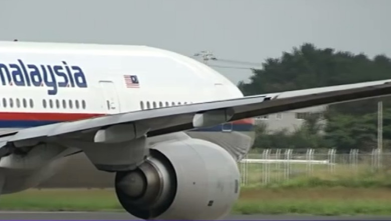 AVION DISPARUT. Au fost gasite primele fragmente din epava aeronavei Imagine