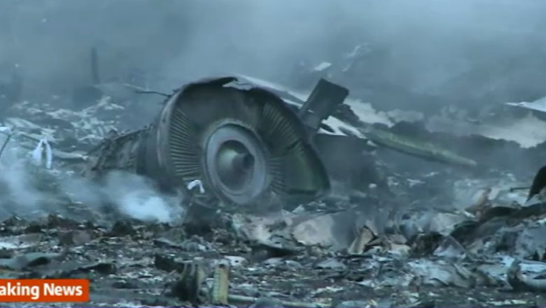 Avion prabusit in Ucraina. Ce povestesc localnicii Imagine