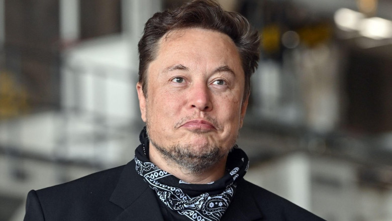 Avionul lui Elon Musk a zburat in 2022 de 134 de ori. Cea mai scurta calatorie a durat doar 6 minute Imagine