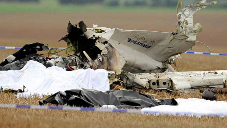 Avionul prabusit sambata in Belgia a ramas fara o aripa in timpul zborului. 11 persoane au murit in accidentul aviatic Imagine