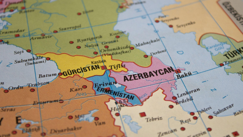 Azerbaidjanul acuza Iranul ca a incercat sa dea o lovitura de stat la Baku si anunta ca a arestat 9 presupusi agenti Imagine