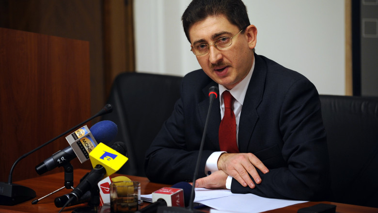 B. Chiritoiu (CC): G. Stoica nu a incalcat legea, dar nici nu s-a grabit sa ne dea datele Imagine